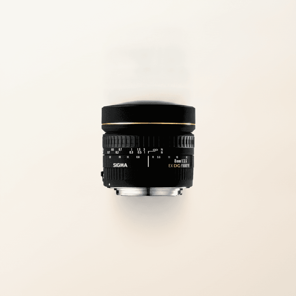 适马 8mm F3.5 EX DG 圆形鱼眼 (EF) lens image, 8mm