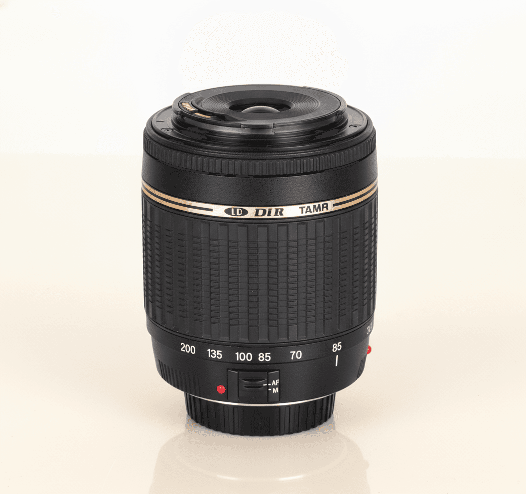 腾龙 AF 55-200mm F4-5.6 Di II A15 (EF) lens image, 55-200mm