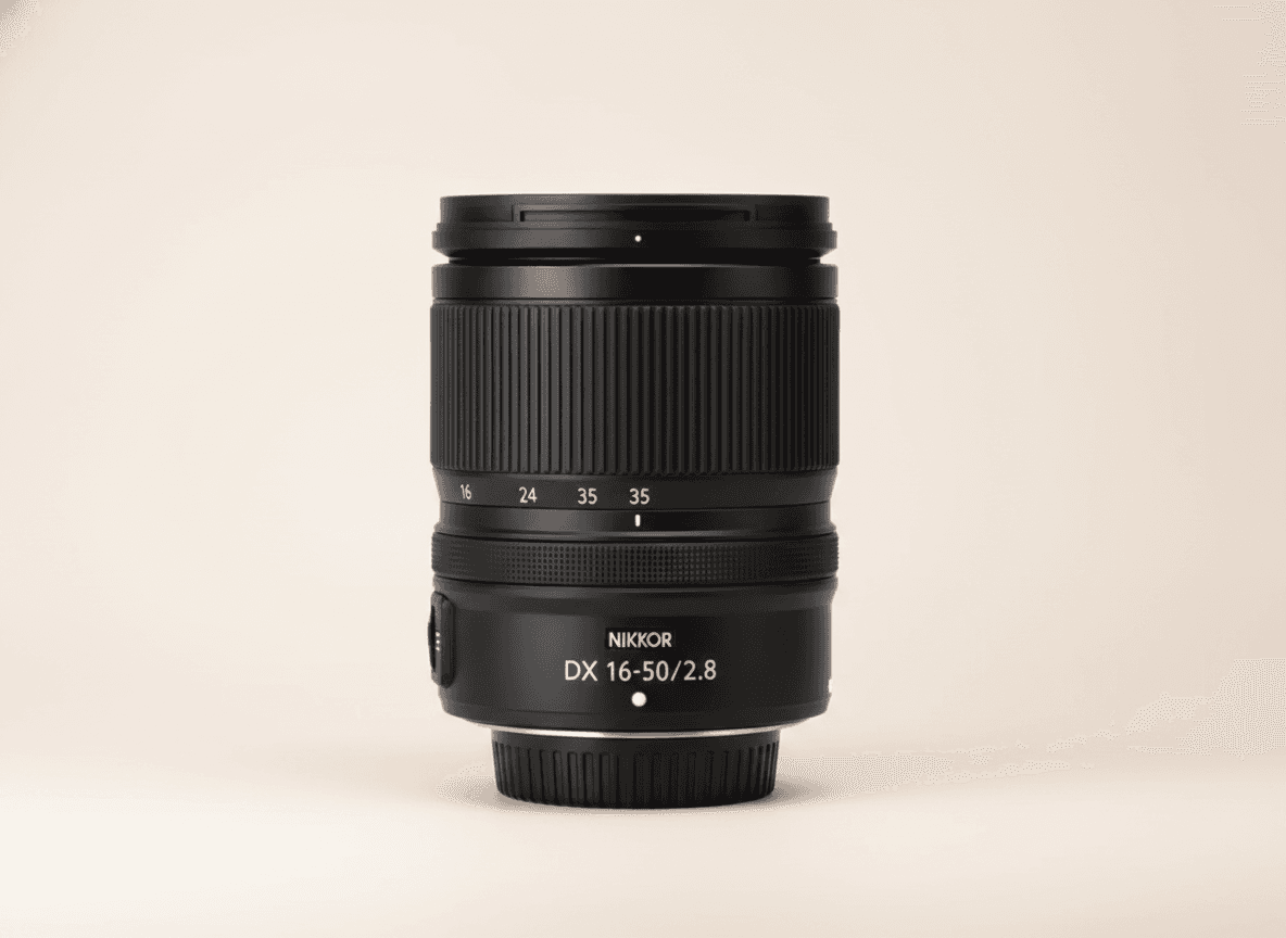 图丽 AT-X 165 PRO DX 16-50mm F2.8 (EF) lens image, 16-50mm